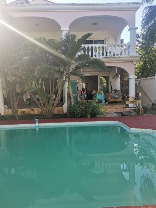 Artists House Family Unit Daire Rivière Noire Dış mekan fotoğraf